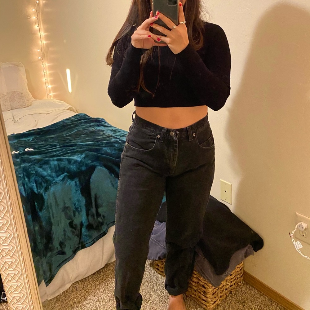 Black mom jeans